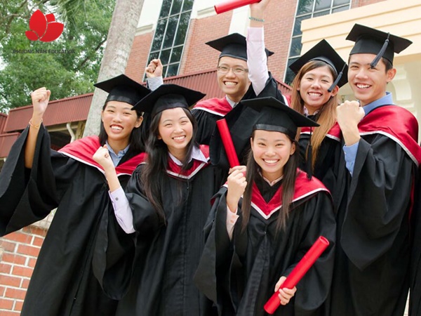 Sinh viên Quốc tế tốt nghiệp chương trình du học Hàn Quốc vừa học vừa làm